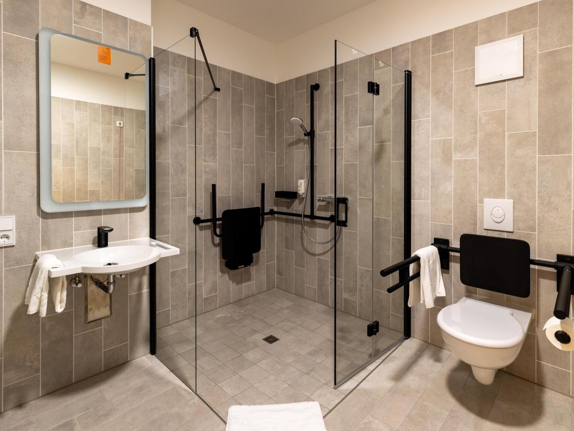 B&B Hotel ايدار أوبرستاين المظهر الخارجي الصورة