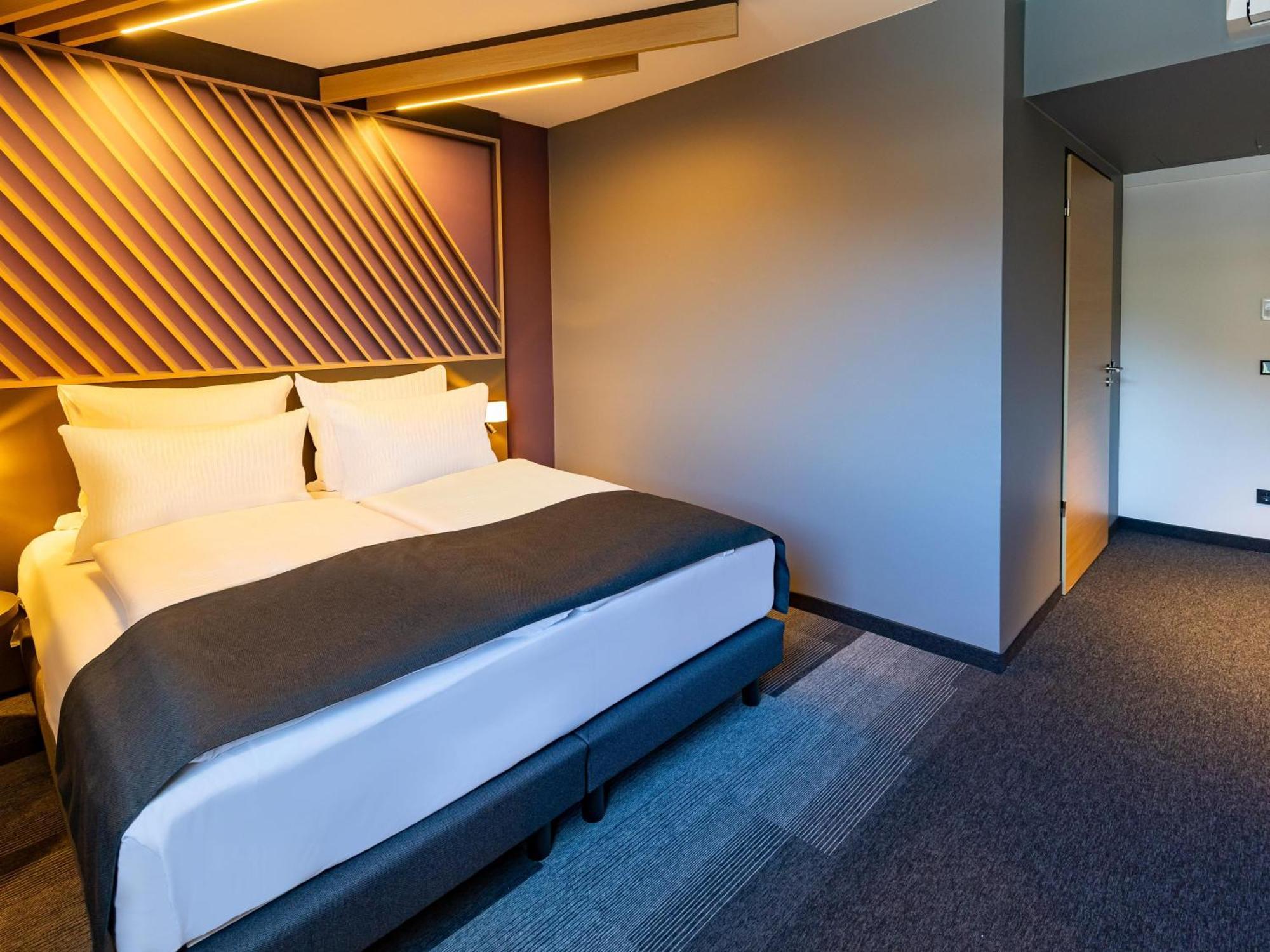 B&B Hotel ايدار أوبرستاين المظهر الخارجي الصورة